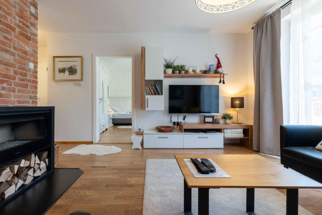 Apartma Pecek Kranjska Gora Esterno foto