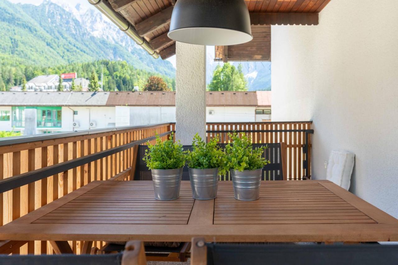 Apartma Pecek Kranjska Gora Esterno foto