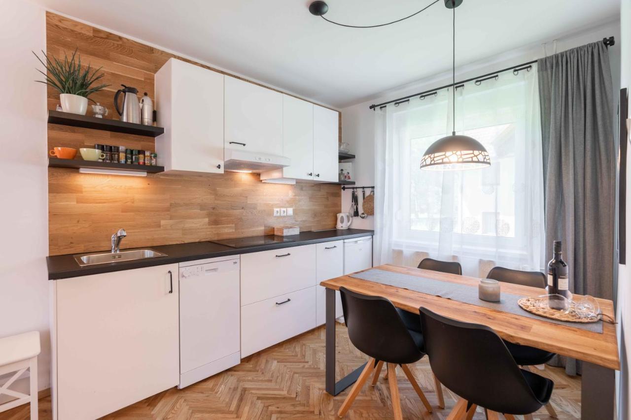 Apartma Pecek Kranjska Gora Esterno foto