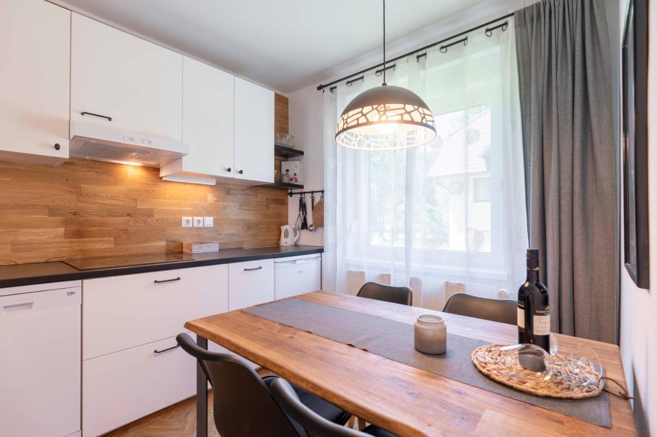Apartma Pecek Kranjska Gora Esterno foto